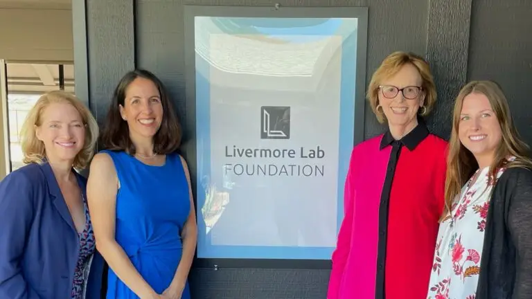 092a7606-abe2-7ebb-1388-ccb51b071a2d